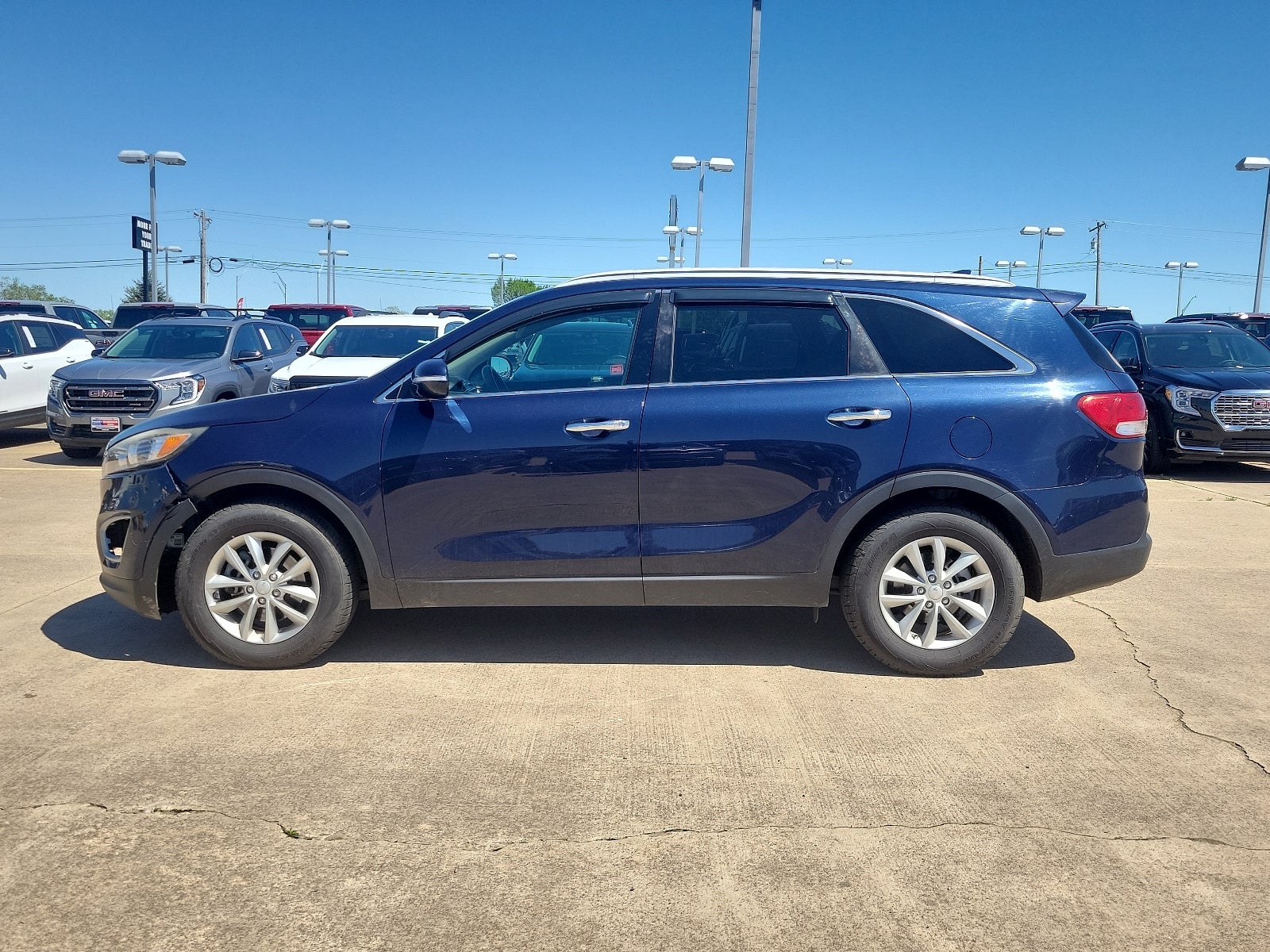 Used 2017 Kia Sorento LX with VIN 5XYPG4A35HG208228 for sale in Fort Smith, AR