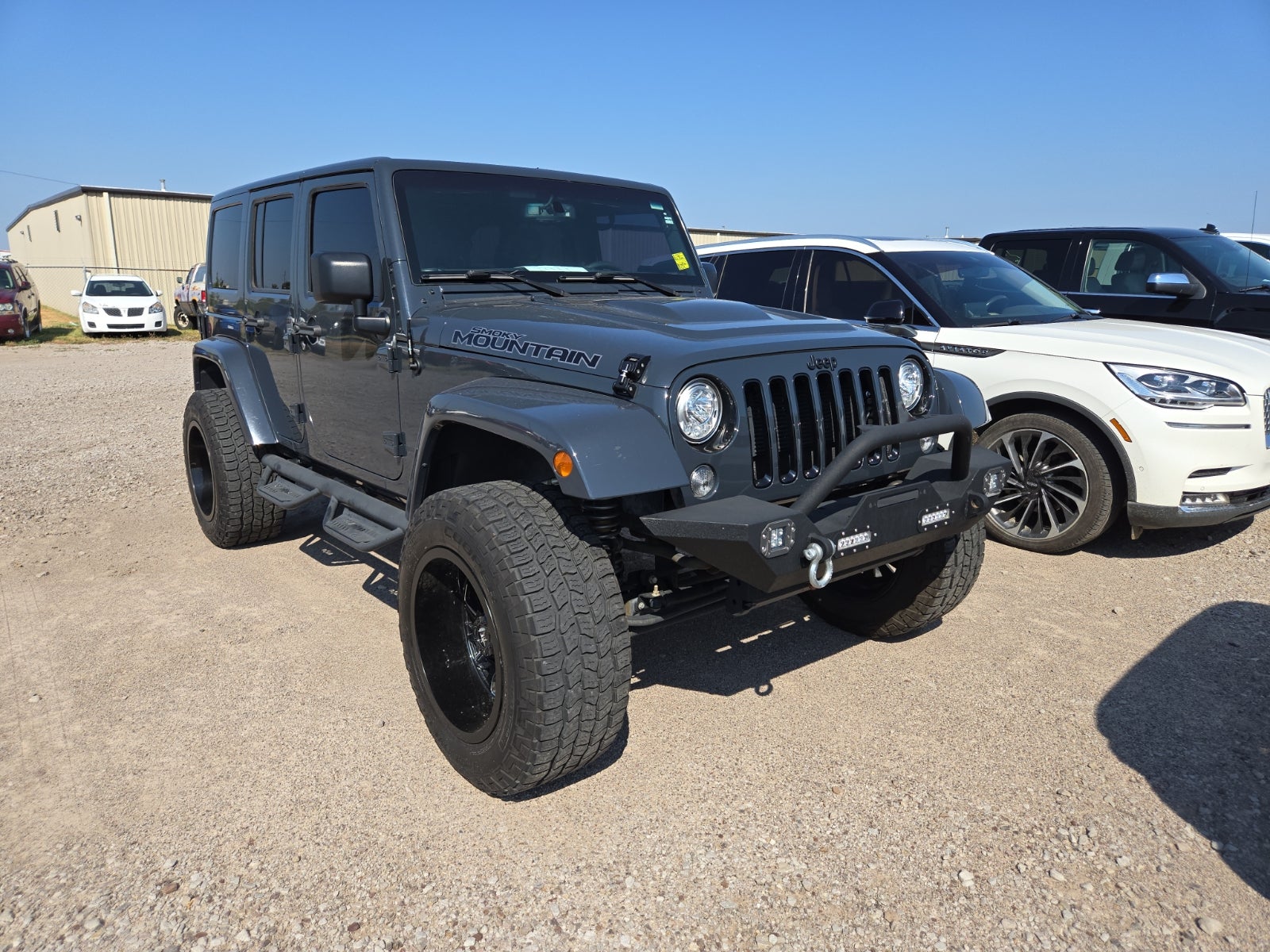 2017 Jeep Wrangler Unlimited Smoky Mountain 4x4