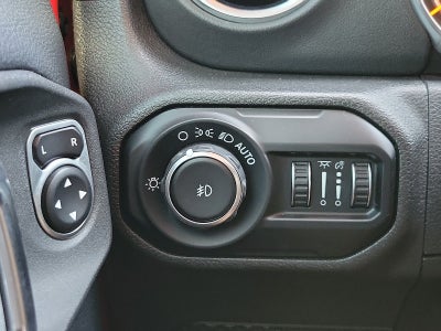 2018 Jeep Wrangler Unlimited Sahara 4x4