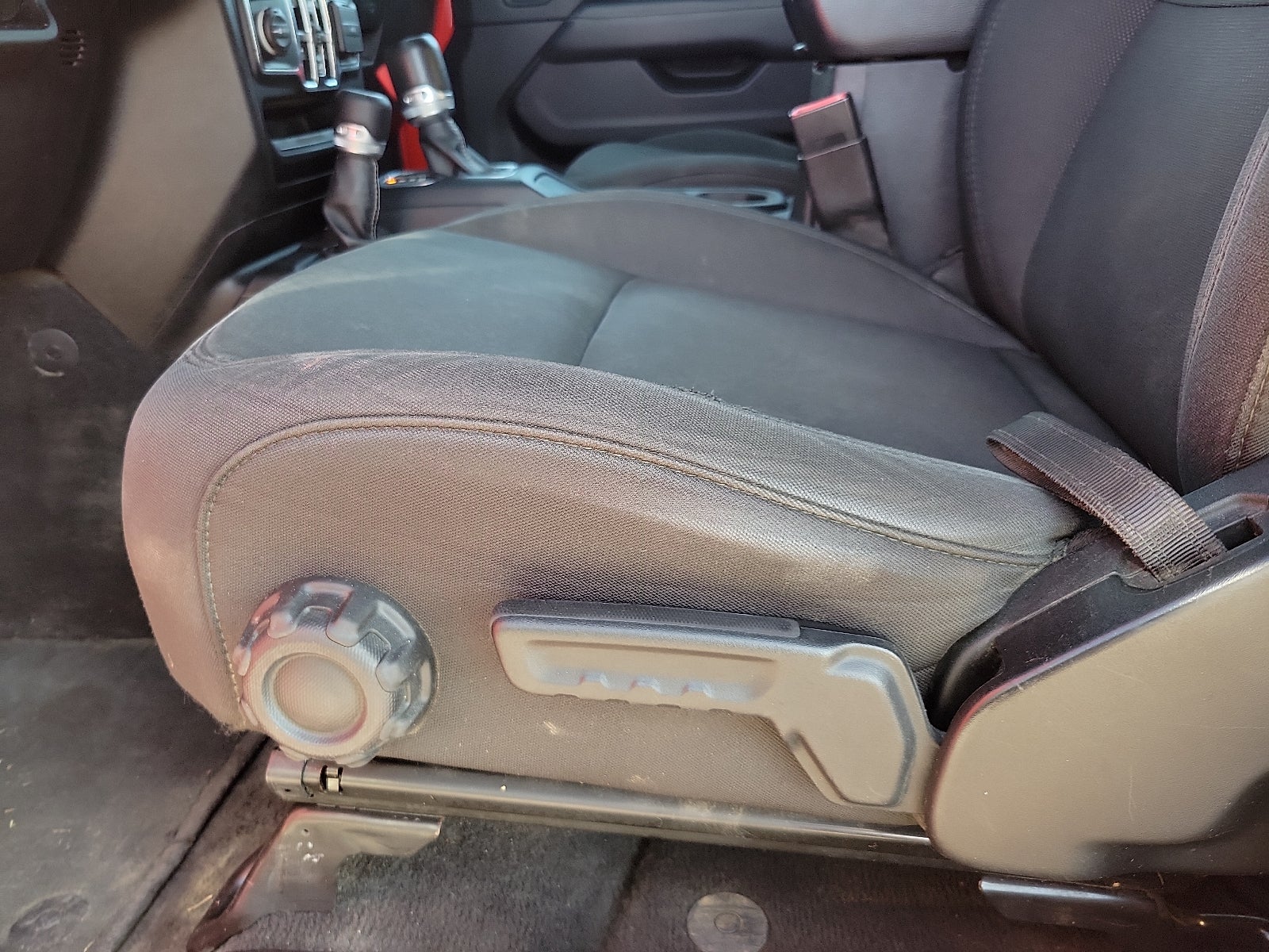 2020 Jeep Wrangler Unlimited Sahara 4X4