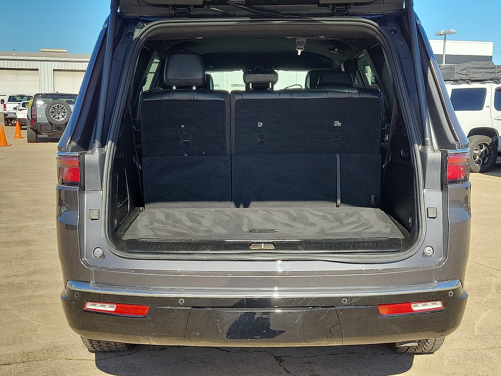 2022 Jeep Wagoneer Series II 4x4