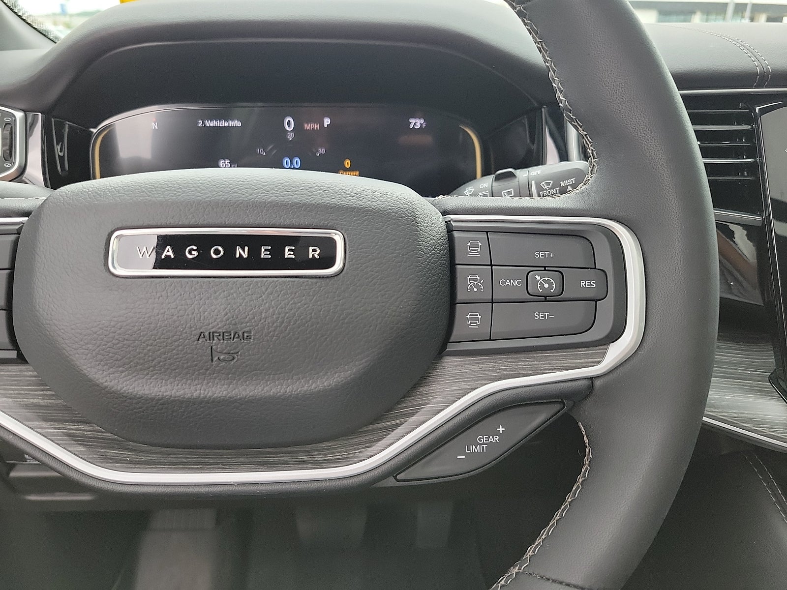 2023 Jeep Wagoneer Series III 4x4
