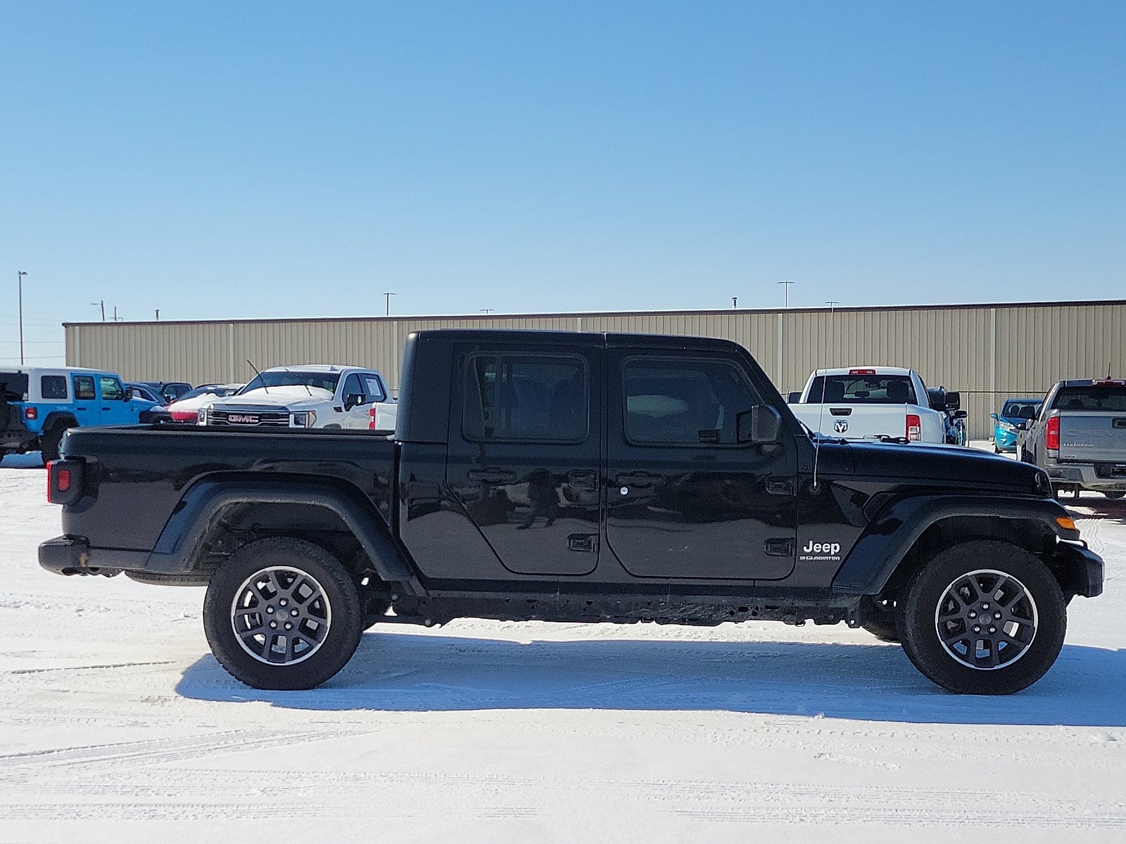 2023 Jeep Gladiator Overland