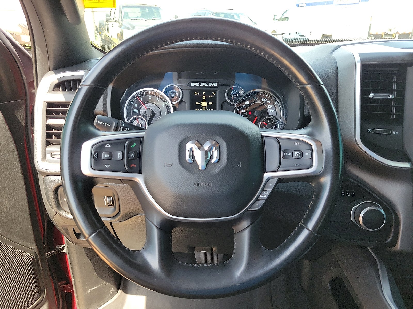 2022 RAM 1500 Big Horn Crew Cab 4x2 5'7" Box