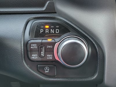 2022 RAM 1500 Big Horn Crew Cab 4x4 5'7" Box