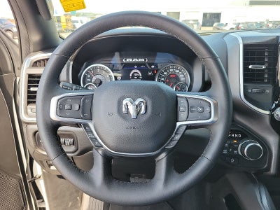 2025 RAM 1500 Big Horn Crew Cab 4x4 5'7" Box