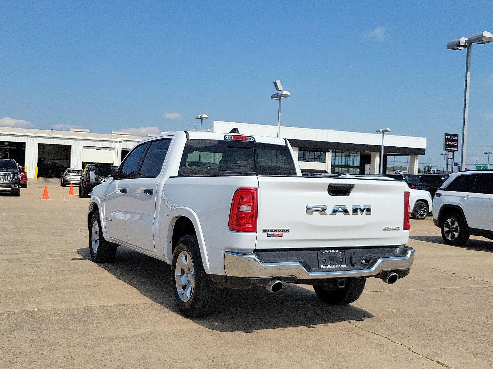 2025 RAM 1500 Big Horn Crew Cab 4x4 5'7" Box