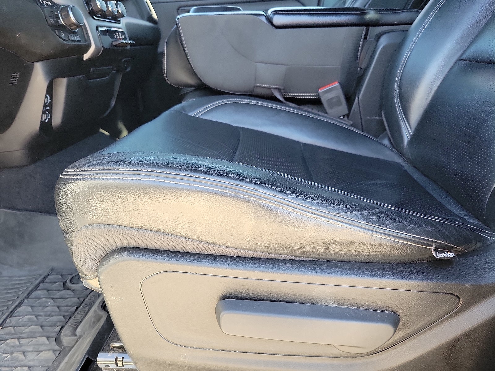 2025 RAM 1500 Warlock Crew Cab 4x4 5'7" Box