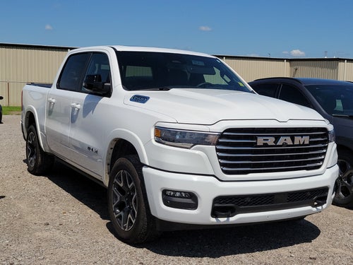 2025 RAM 1500 Laramie Crew Cab 4x4 5'7" Box