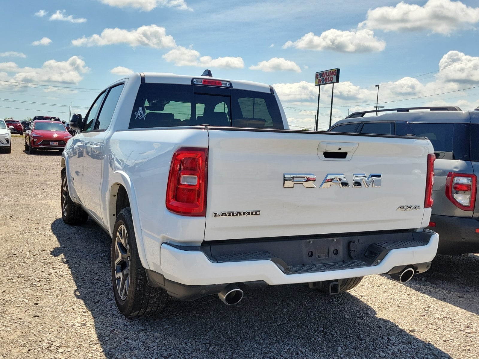 2025 RAM 1500 Laramie Crew Cab 4x4 5'7" Box