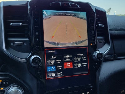 2021 RAM 1500 Laramie Crew Cab 4x4 5'7" Box