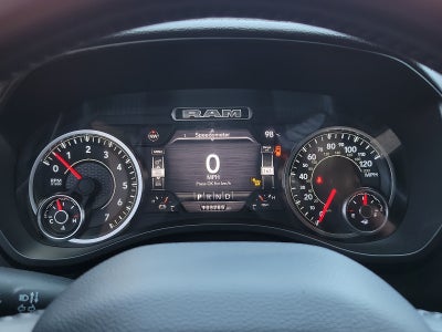 2021 RAM 1500 Laramie Crew Cab 4x4 5'7" Box