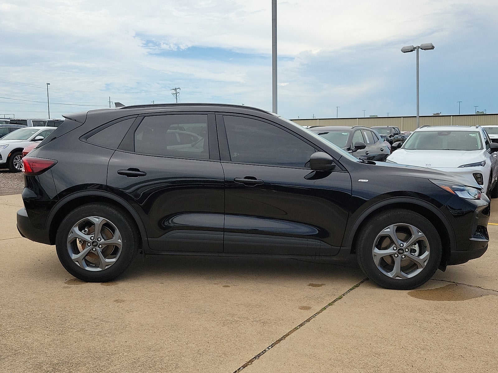 2025 Ford Escape ST-Line