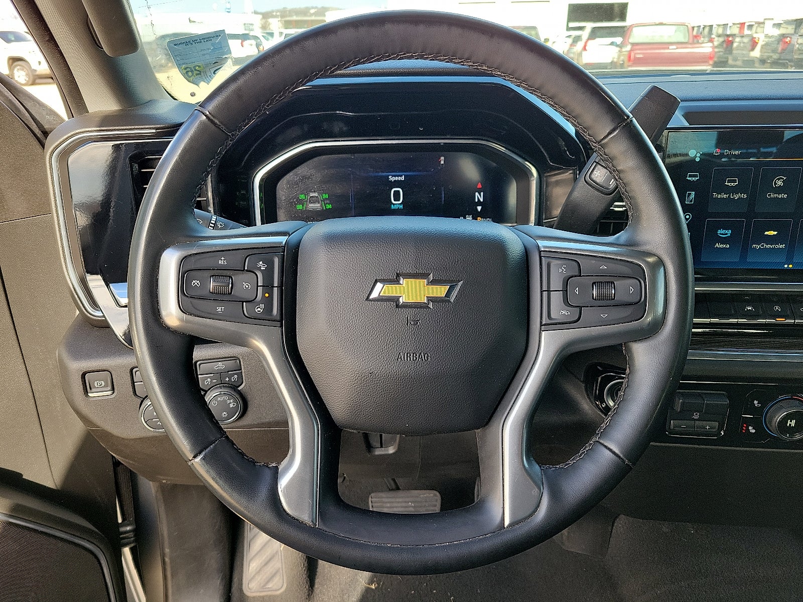 2025 Chevrolet Silverado 1500 LT