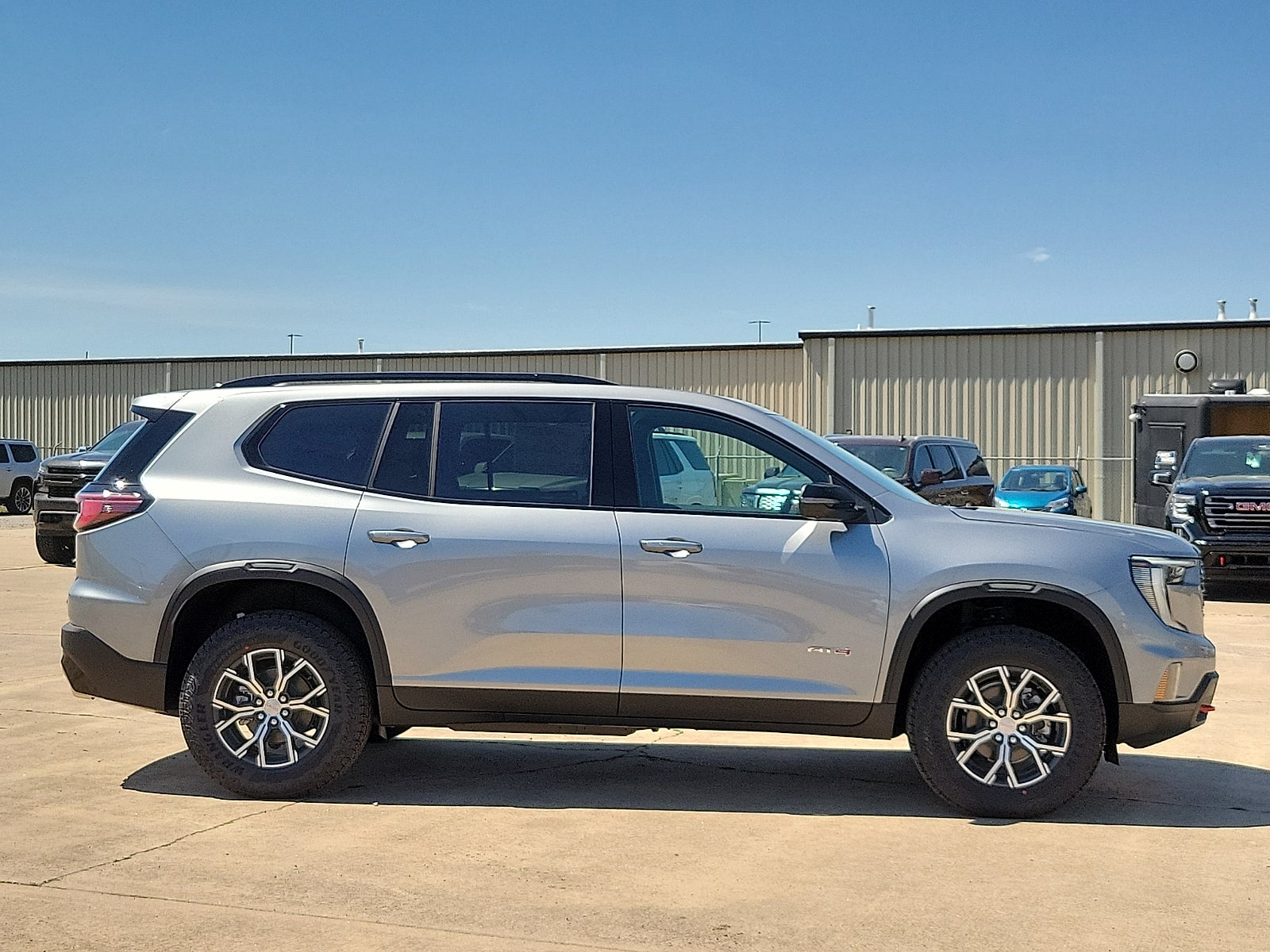 2026 GMC Acadia AT4