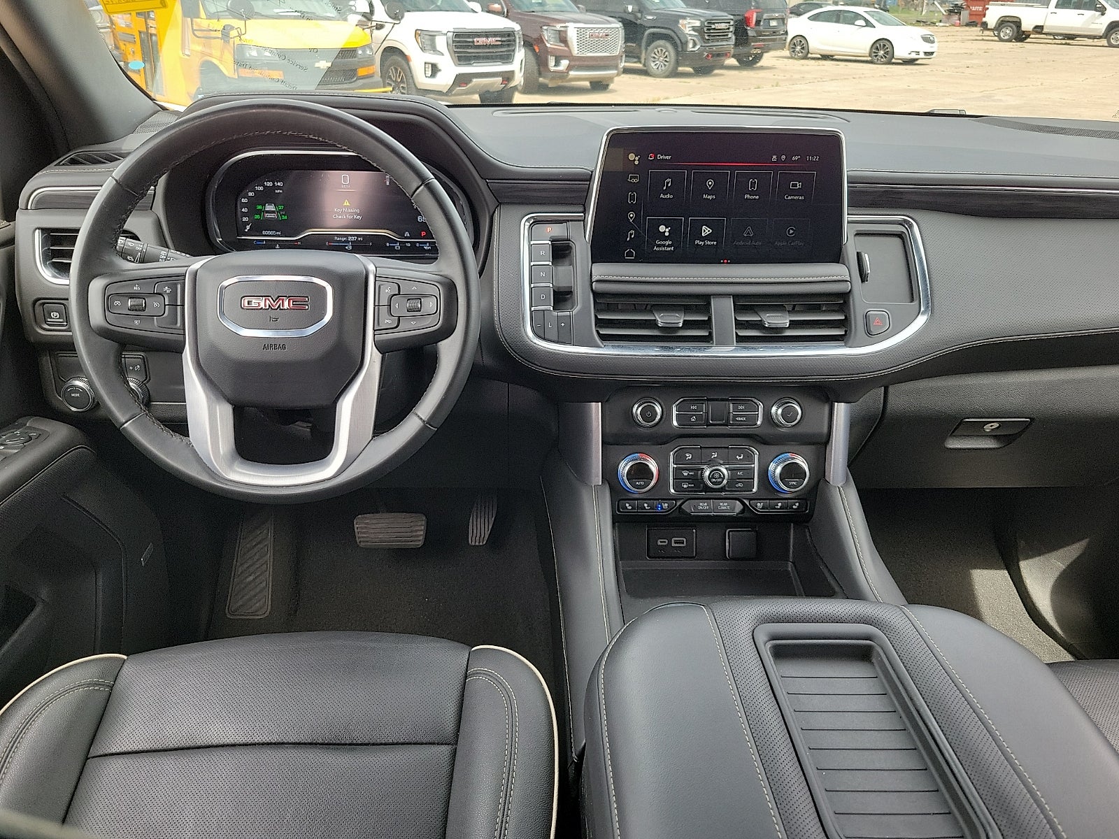 2024 GMC Yukon XL SLT