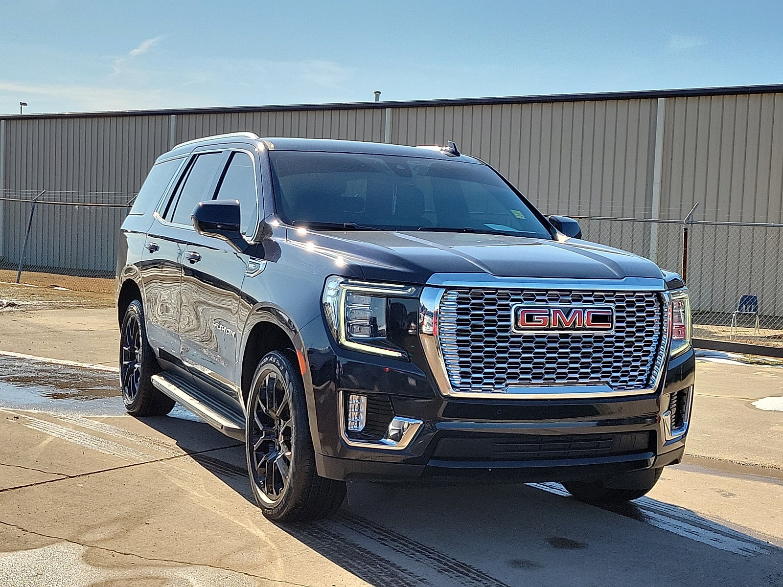 2022 GMC Yukon SLE