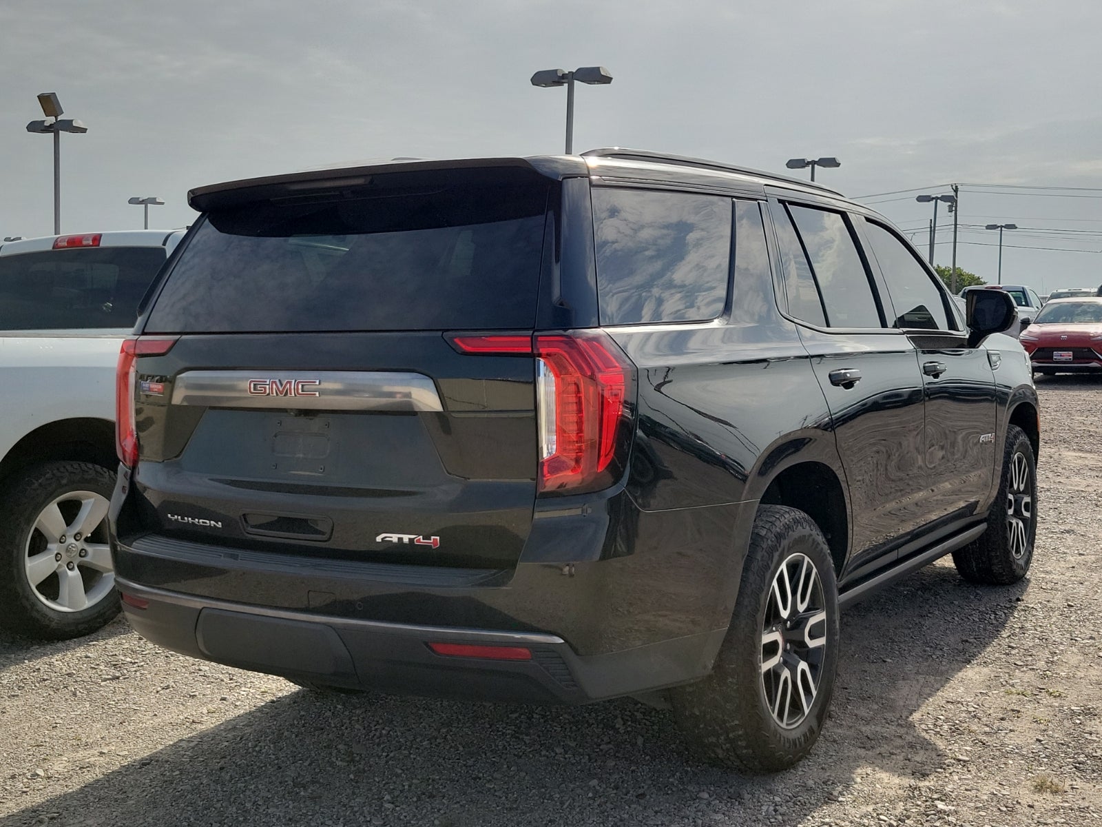 2023 GMC Yukon AT4