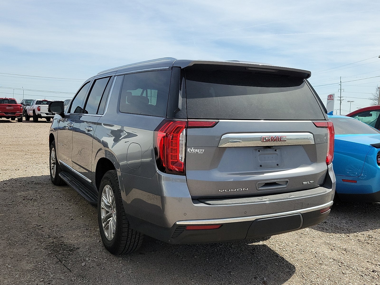 2021 GMC Yukon XL SLT