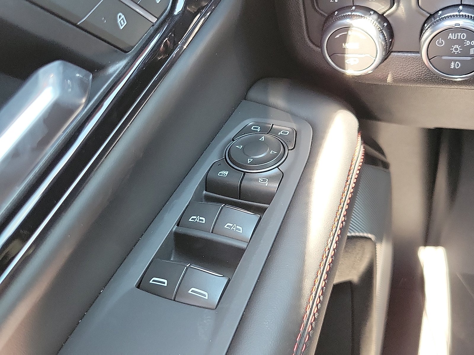 2025 GMC Yukon AT4 Ultimate