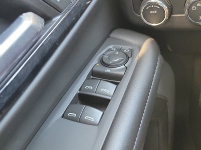 2025 Chevrolet Suburban LT