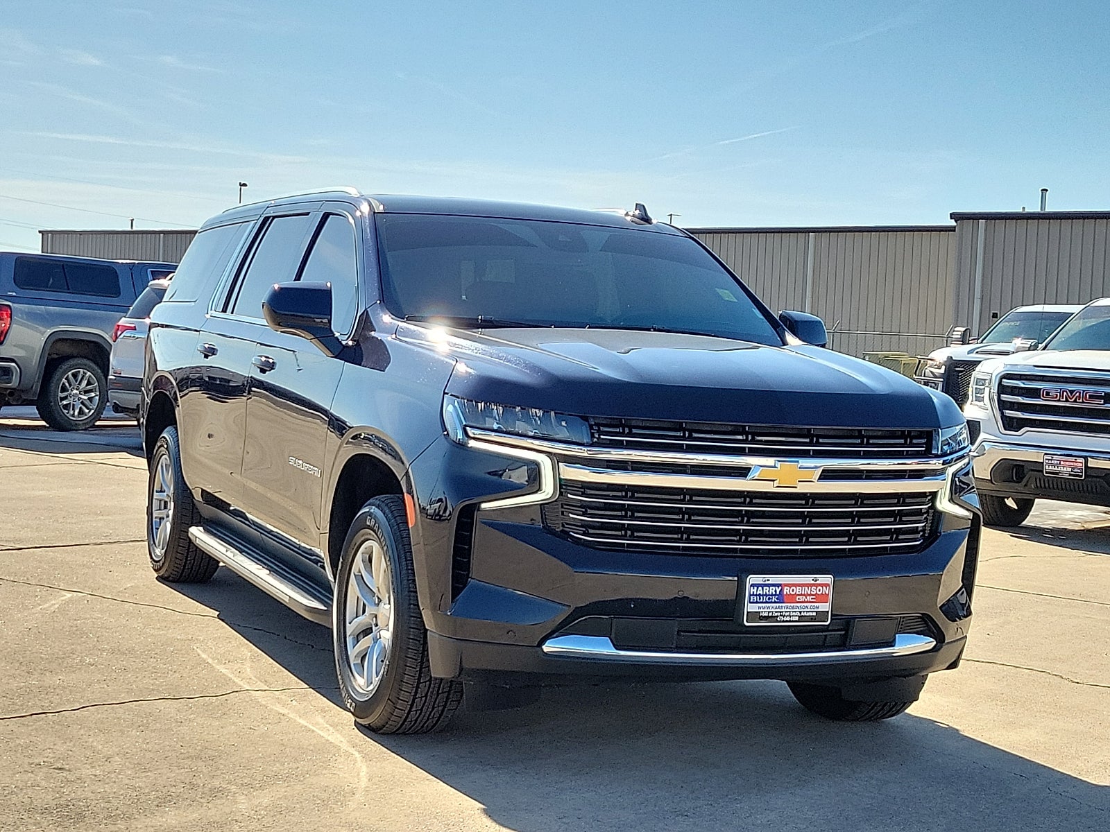 2024 Chevrolet Suburban LT