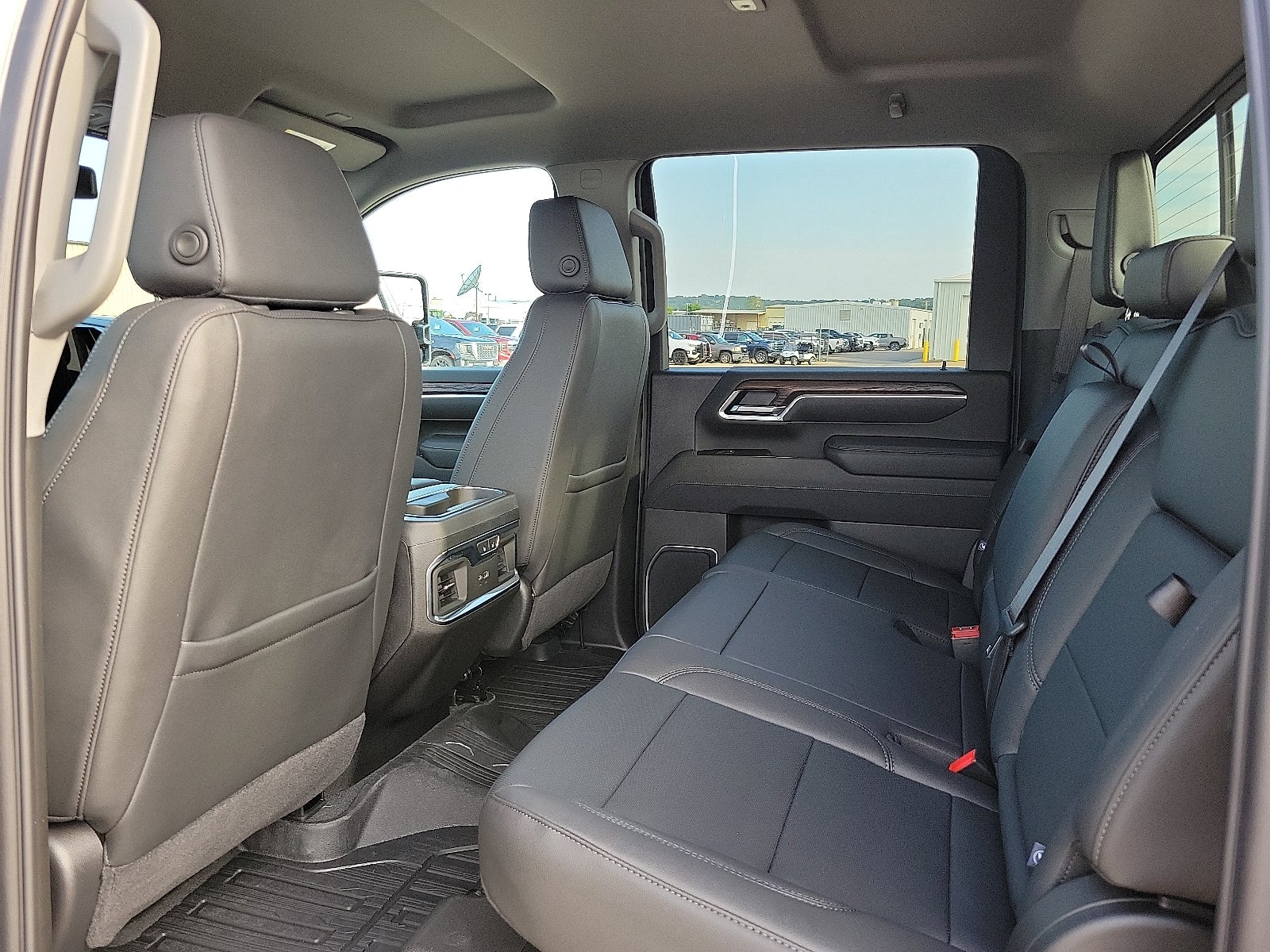 2025 GMC Sierra 2500 HD SLT