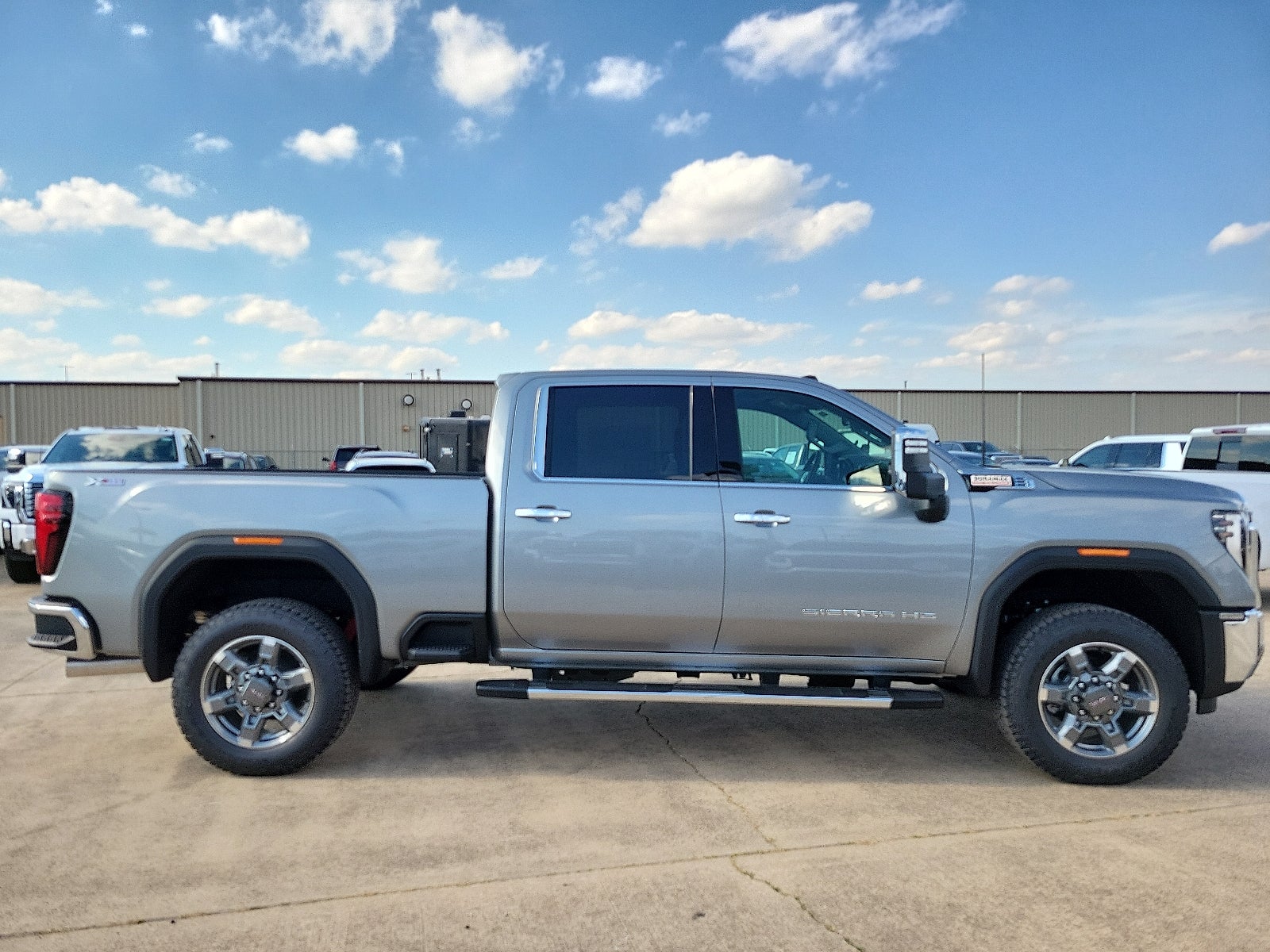 2026 GMC Sierra 2500 HD SLT