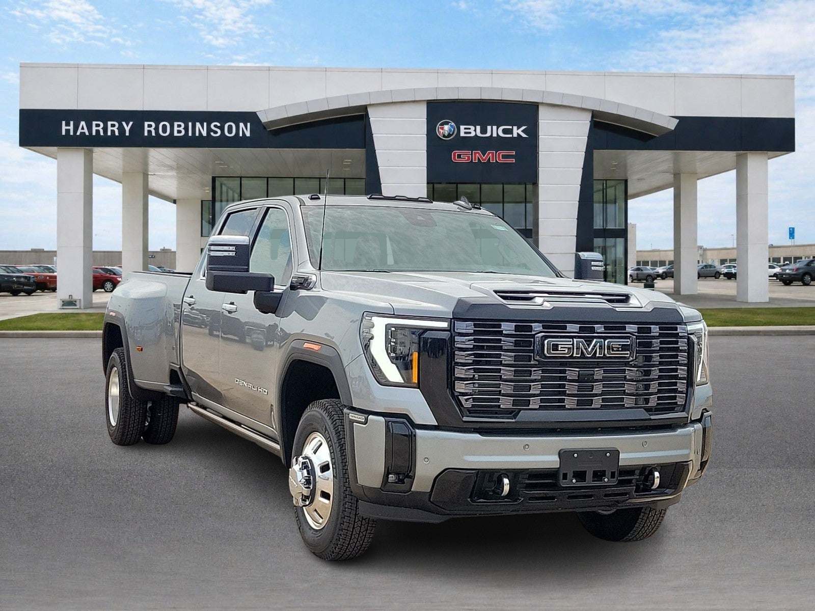 2026 GMC Sierra 3500 HD Denali Ultimate DRW