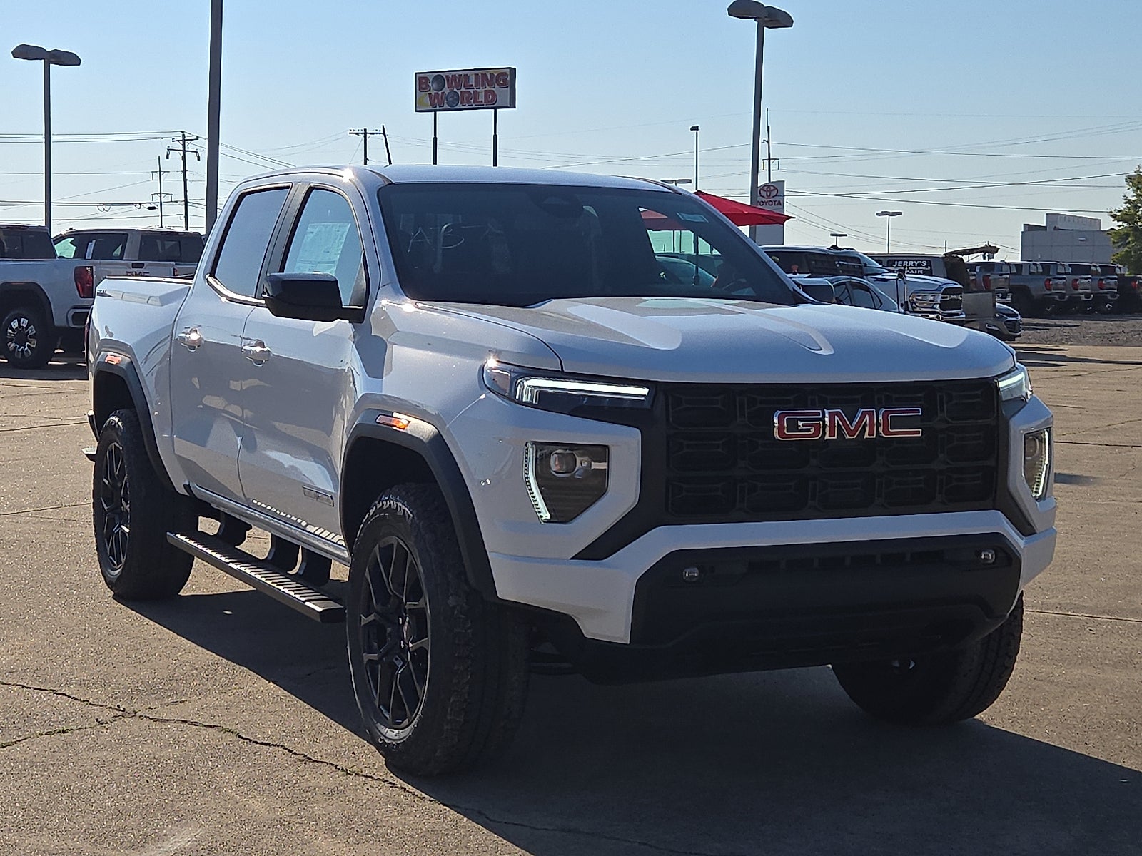 2026 GMC Canyon Elevation
