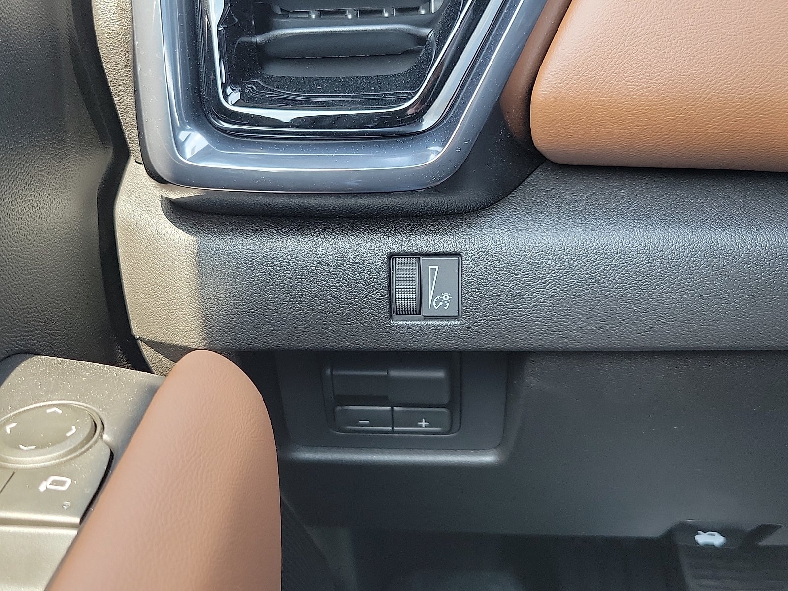 2026 GMC Canyon AT4 - Photo 14