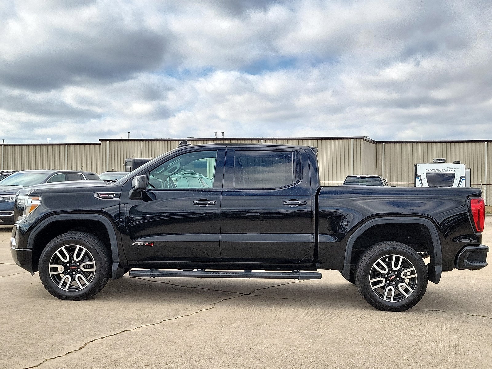 2019 GMC Sierra 1500 AT4