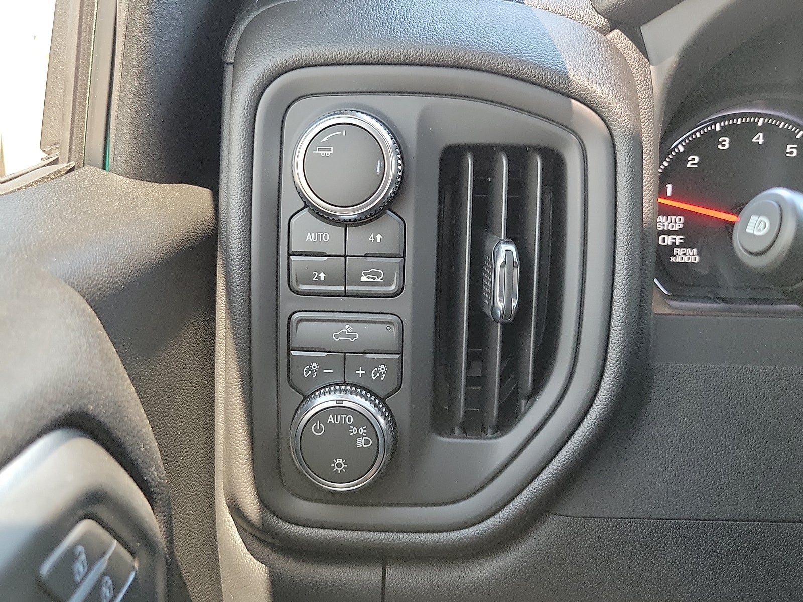 2026 GMC Sierra 1500 Pro - Photo 14