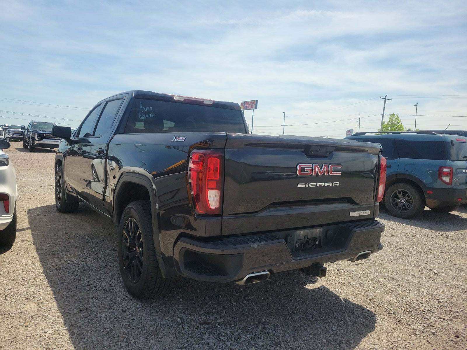 2023 GMC Sierra 1500 Elevation