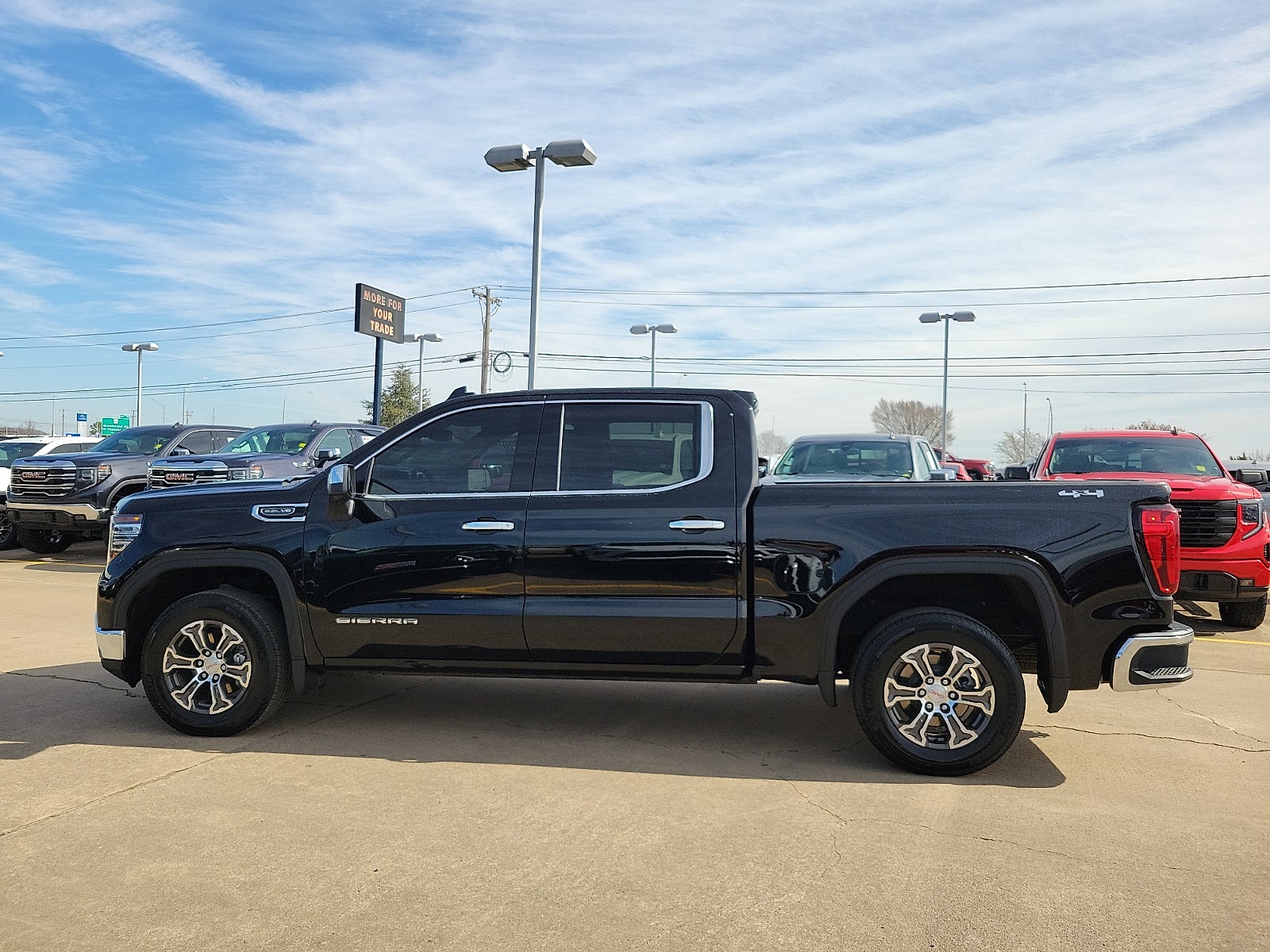 2025 GMC Sierra 1500 SLT