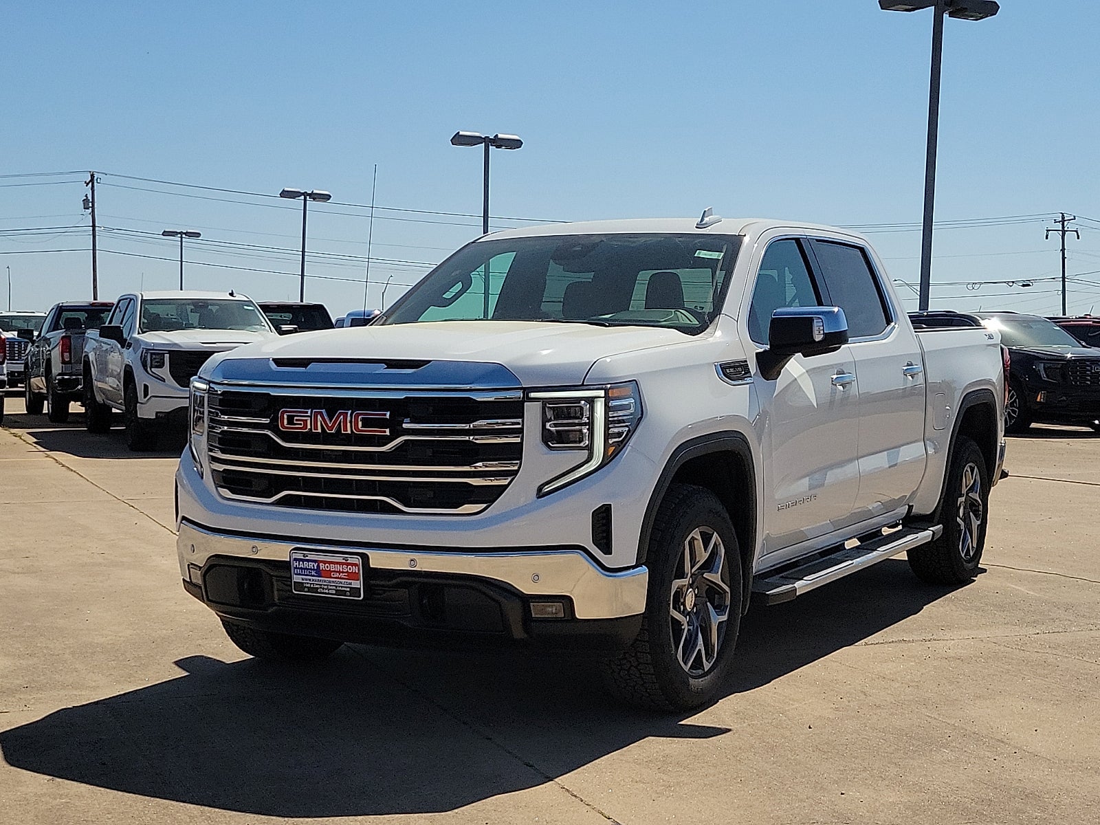 2026 GMC Sierra 1500 SLT