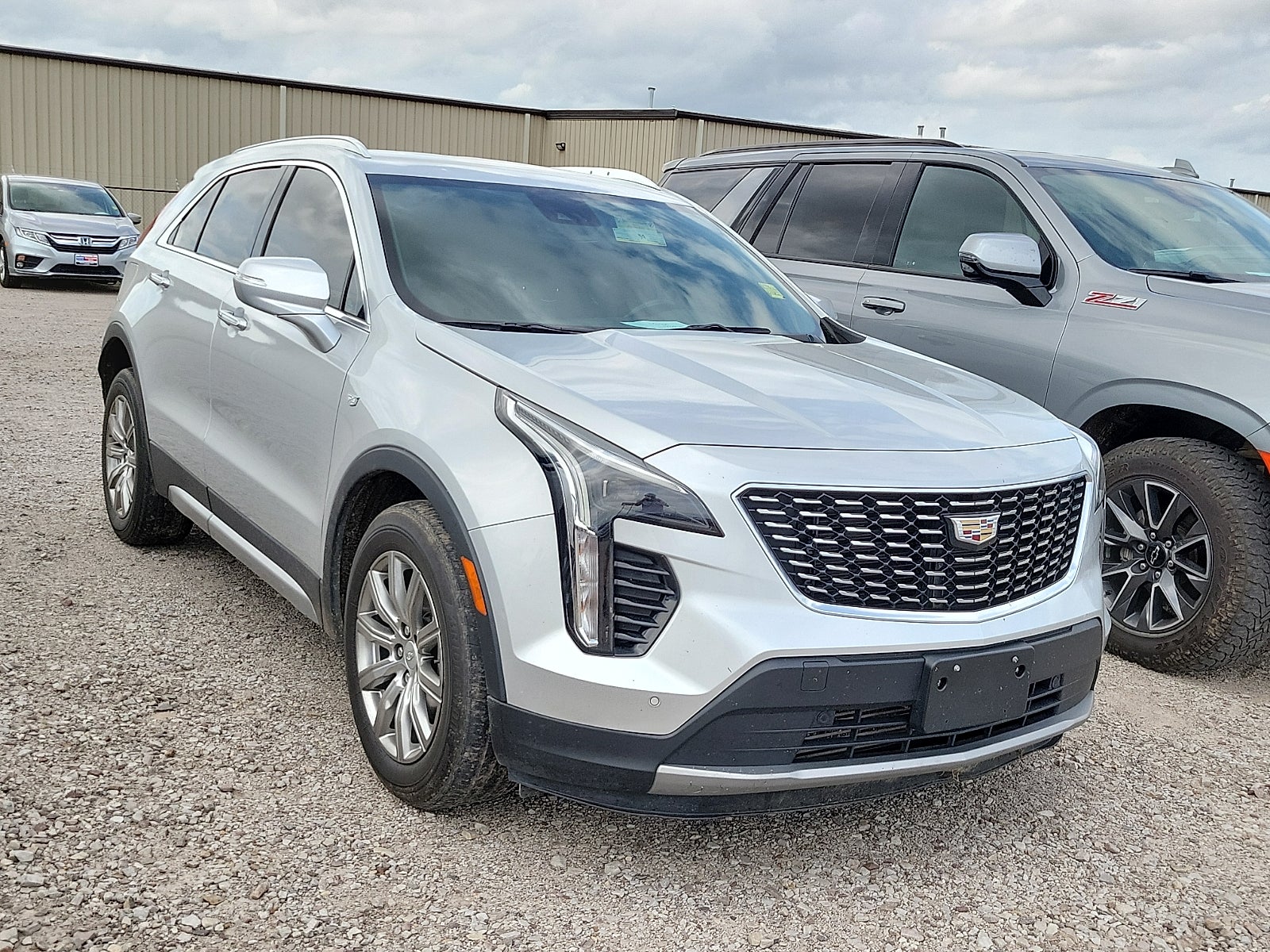 2022 Cadillac XT4 Premium Luxury
