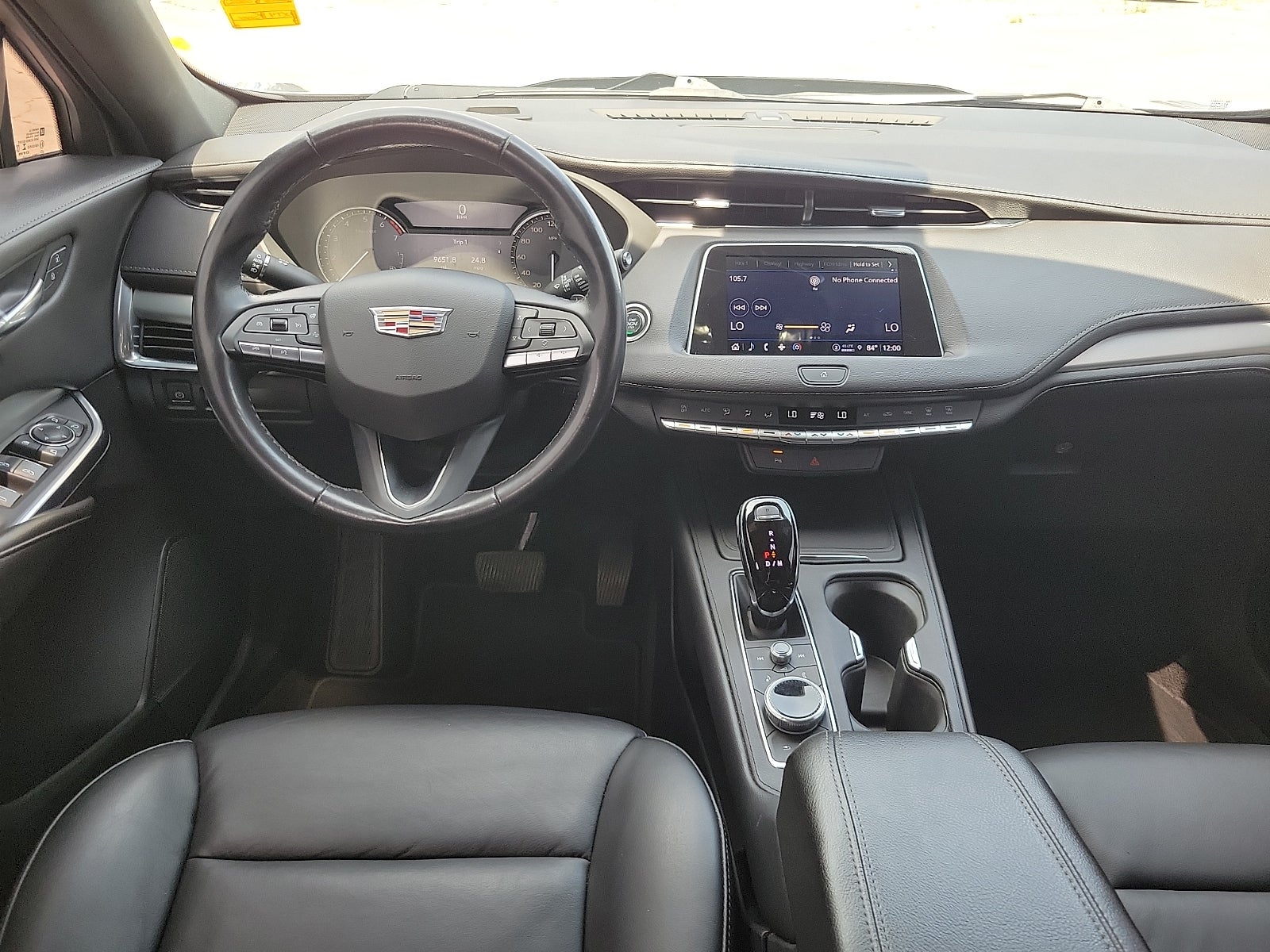 2022 Cadillac XT4 Premium Luxury