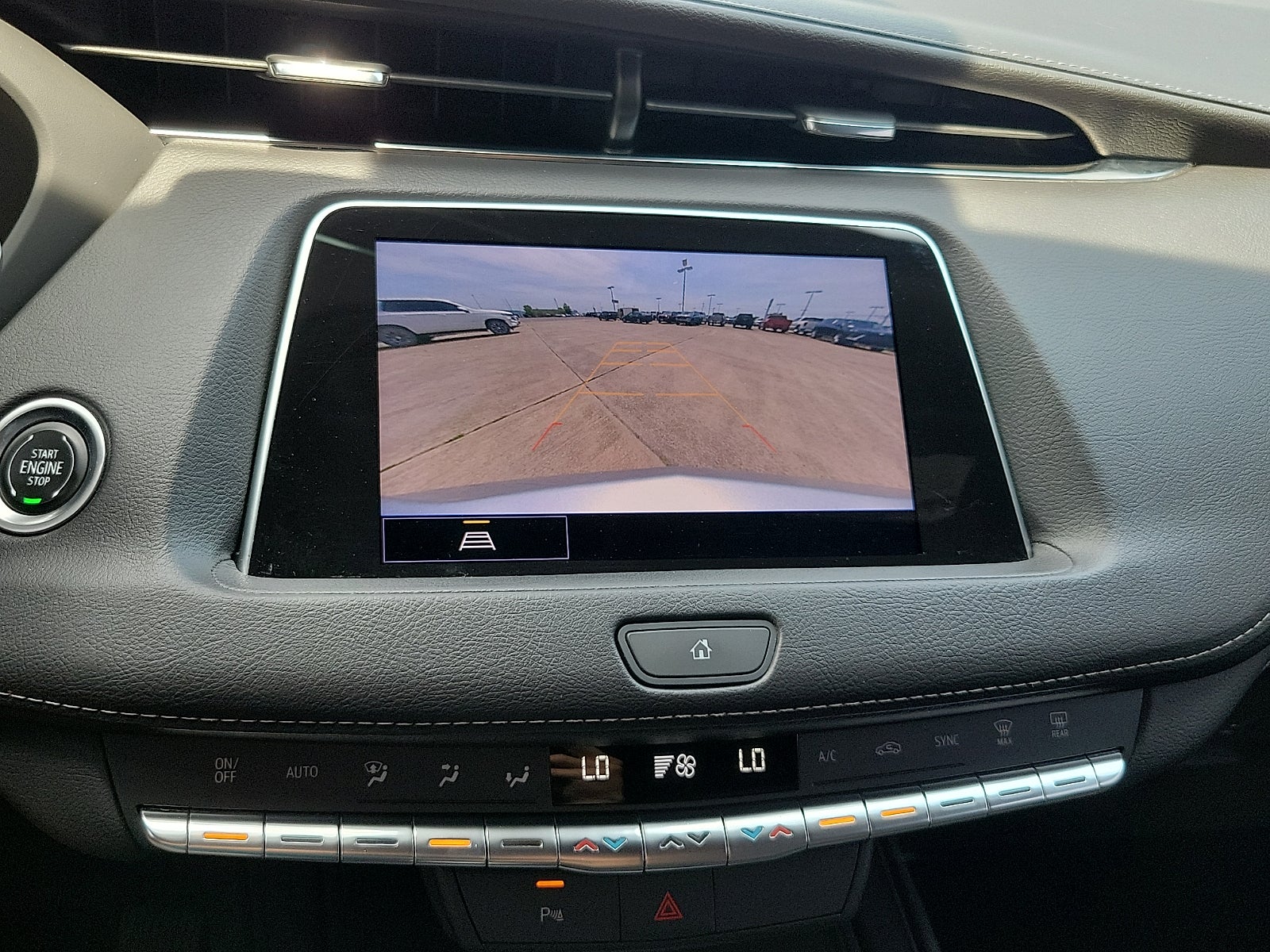 2022 Cadillac XT4 Premium Luxury