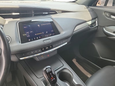 2022 Cadillac XT4 Premium Luxury