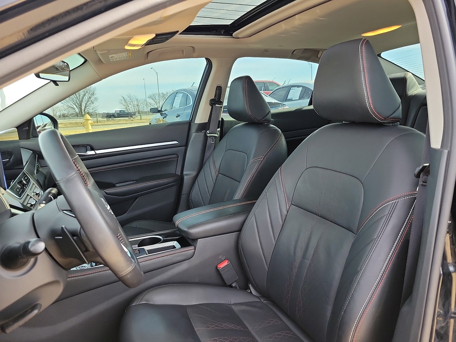 2023 Nissan Altima SR FWD