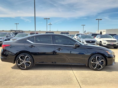 2023 Nissan Altima SR FWD