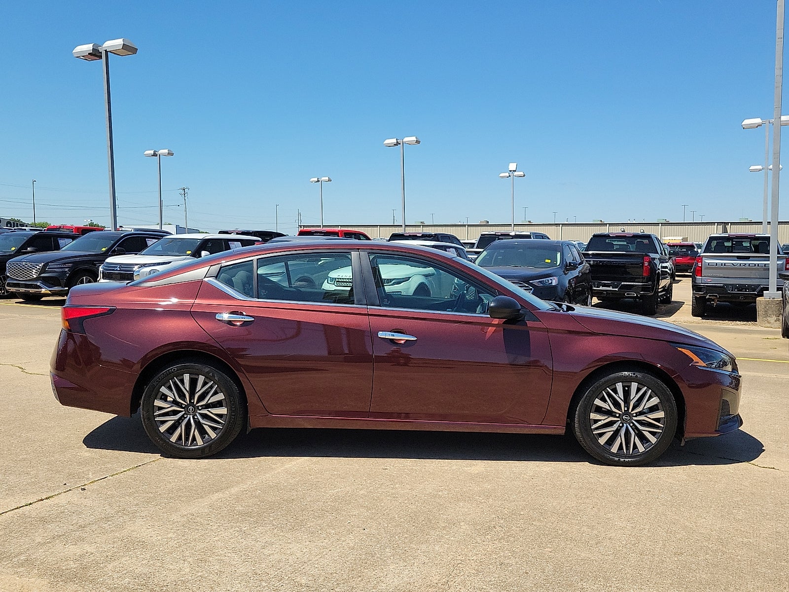 2025 Nissan Altima SV