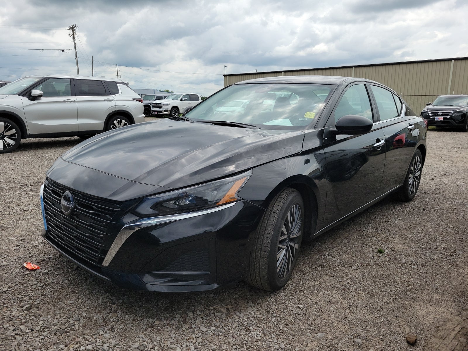 2025 Nissan Altima SV
