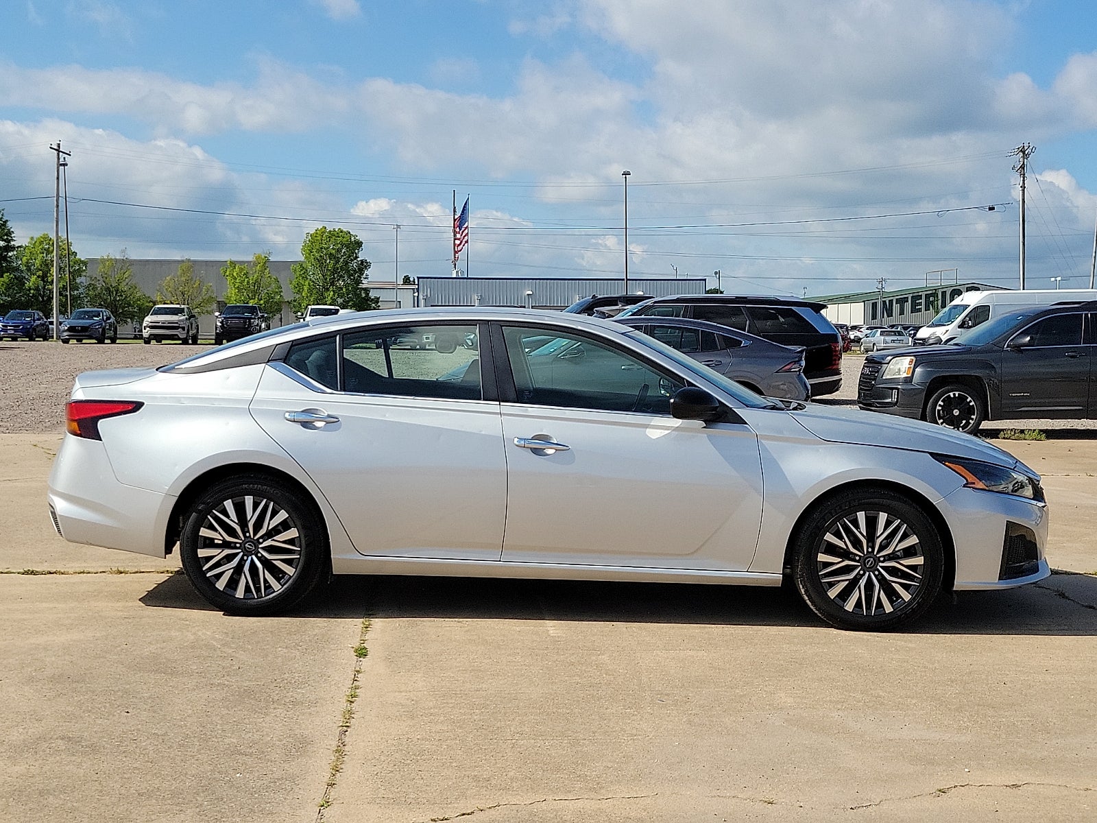 2025 Nissan Altima SV