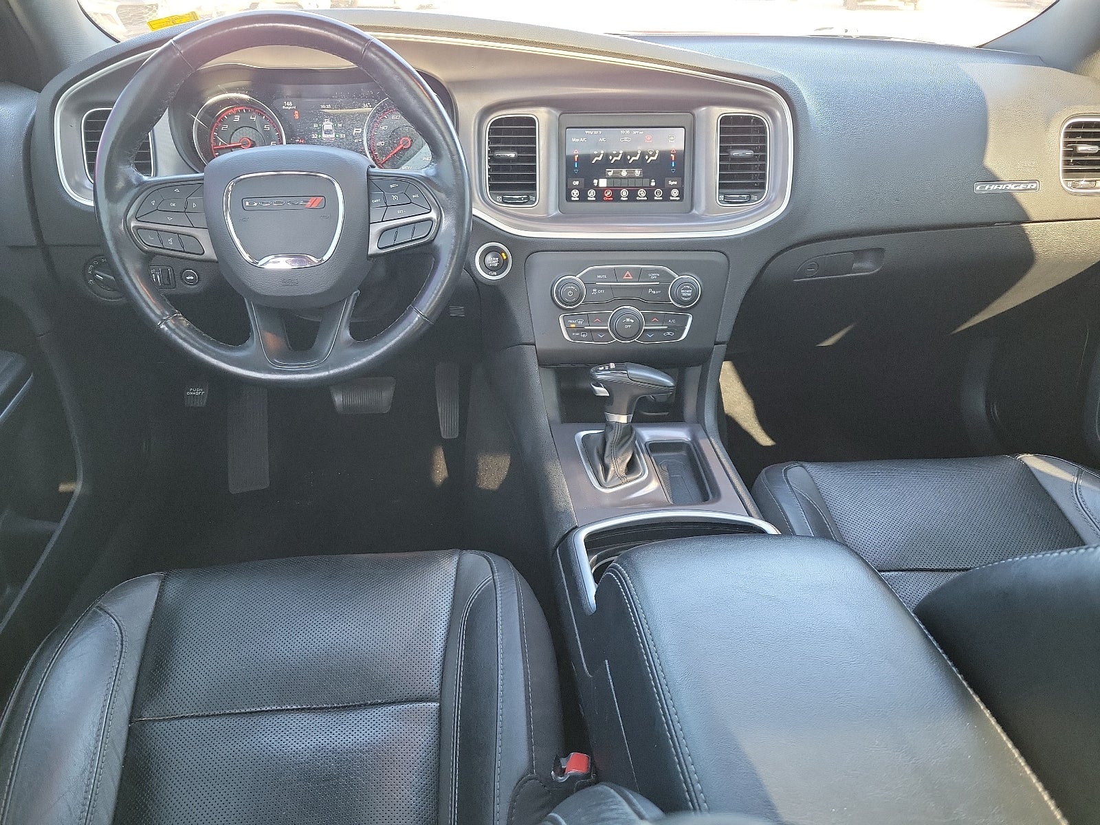 2022 Dodge Charger SXT RWD