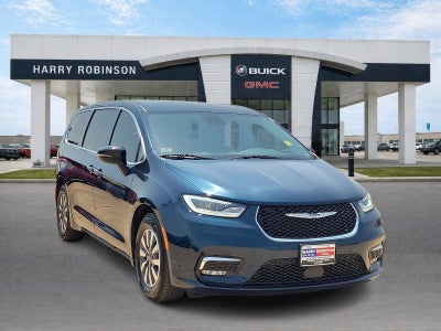 2024 Chrysler Pacifica Hybrid Select