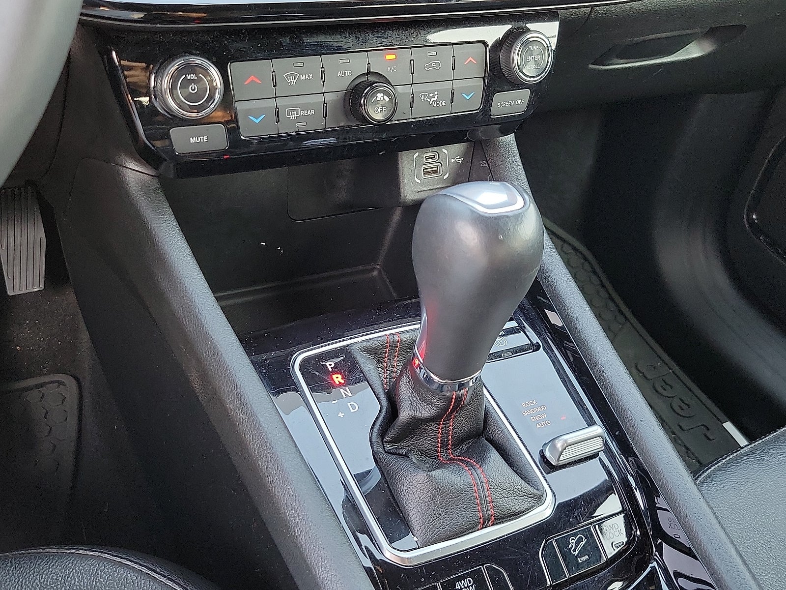 2024 Jeep Compass Trailhawk