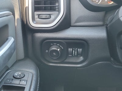 2020 RAM 3500 Big Horn Crew Cab 4x4 6'4" Box