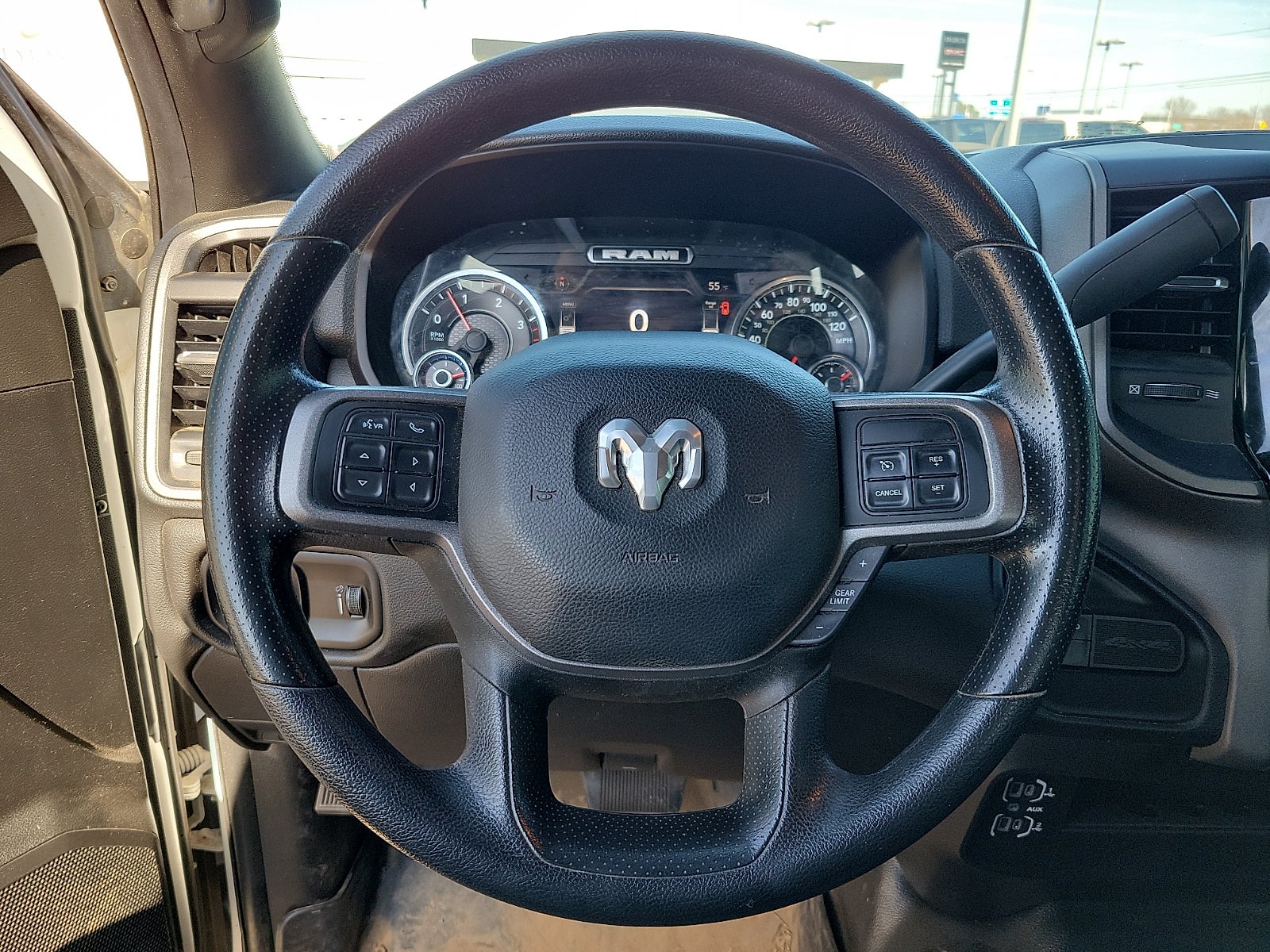 2022 RAM 3500 Tradesman Crew Cab 4x4 8' Box